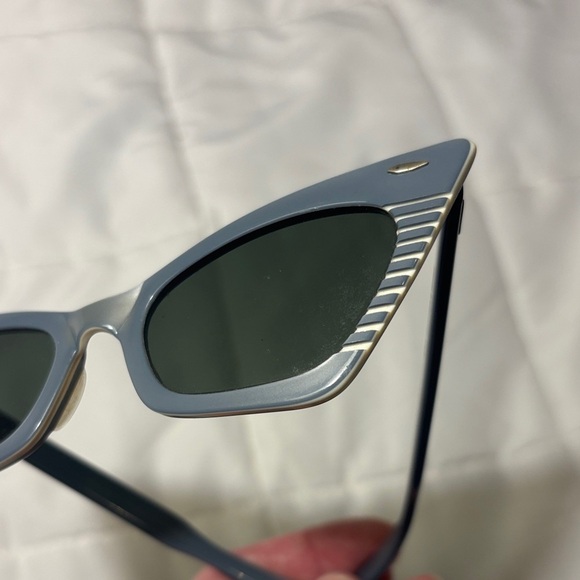 Vintage Ray-Ban B&L Gray Sun Song Cat-Eye Sunglasses 1950’s/60’s - Picture 4 of 16
